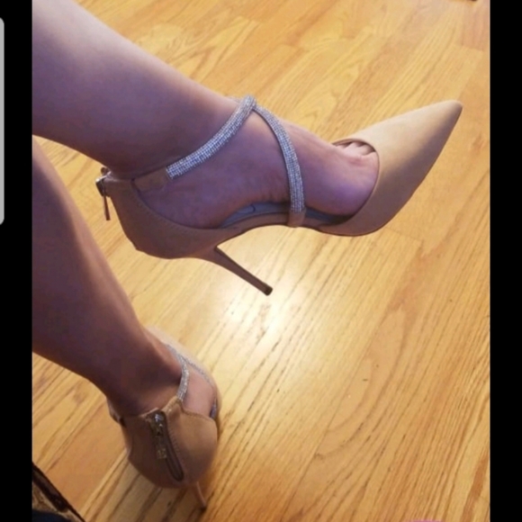 Jessica Simpson Tan Rhinestone Strap Sexy Heels 8.5 - Picture 9 of 12